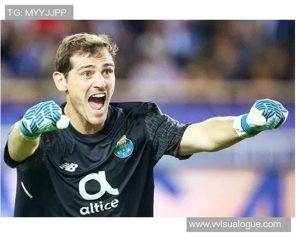 克洛克:从球场传奇到世界足球巨星背后的奋斗故事